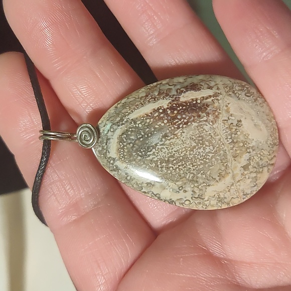 Wax black cord necklace, jasper ,silver wire,10 1/2 - Picture 4 of 5